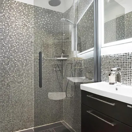 1 Bedroom Lovely In