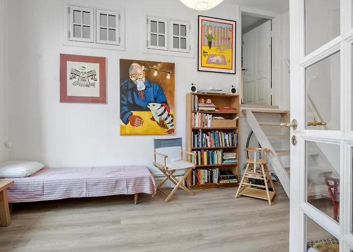 1 Bedroom Lovely In